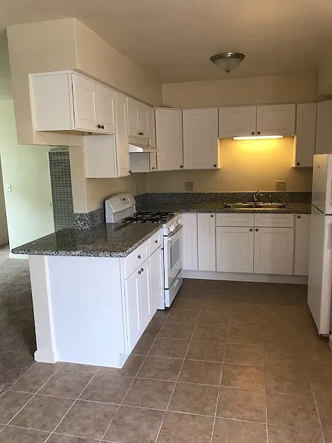 591 D St — Photo 1