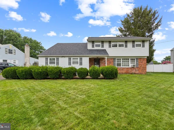 48 Maurice Ln, Hatboro, PA 19040