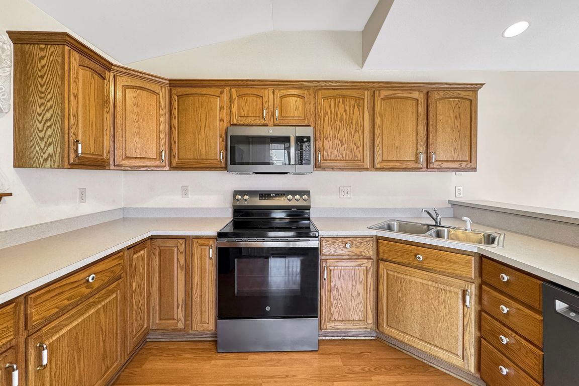 next background image