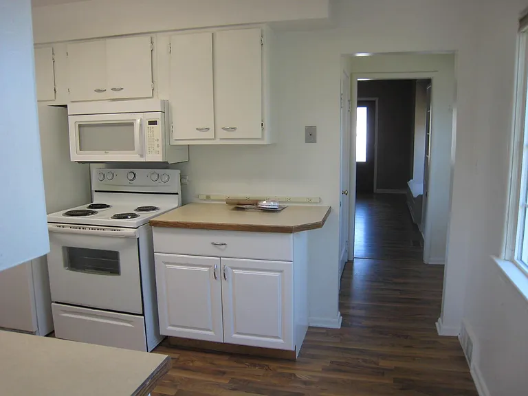 437 W Sinto Ave — Photo 10