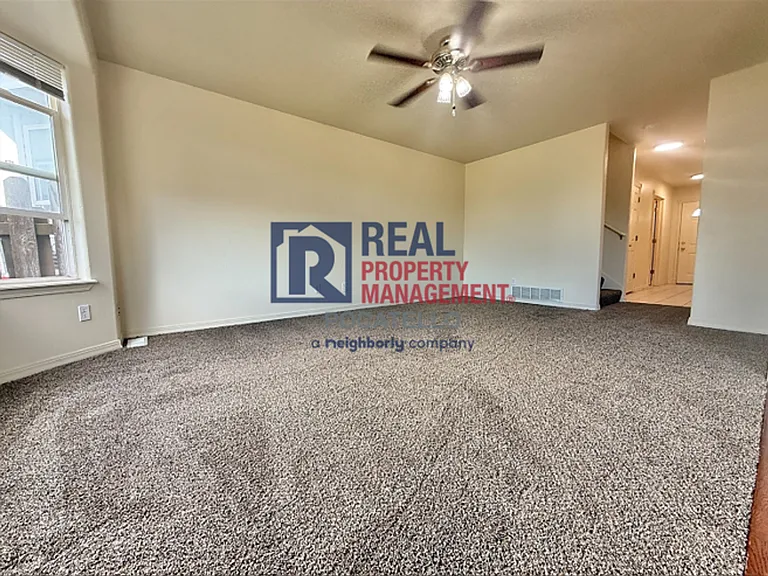 4734 & 4736 Heidi Ct — Photo 8