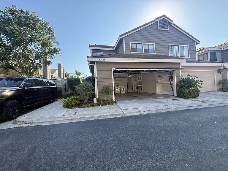 24786 Sutton Ln — Photo 1