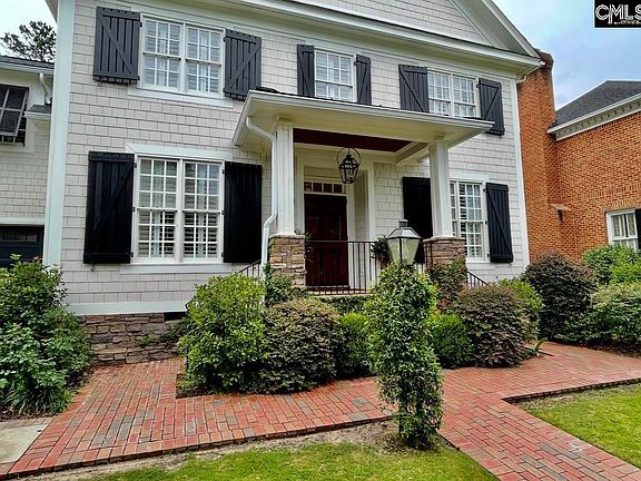 3rd image of 251 Alexander Cir