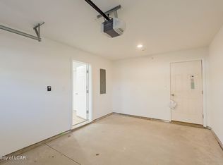 10 Nicole Ln, Hazleton, PA 18201