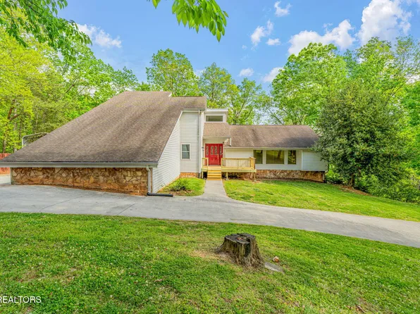 200 Briarcliff Rd, Sweetwater, TN 37874