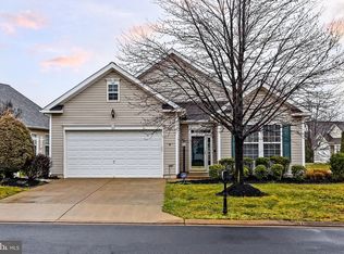 17590 Four Seasons Dr, Dumfries, VA 22025