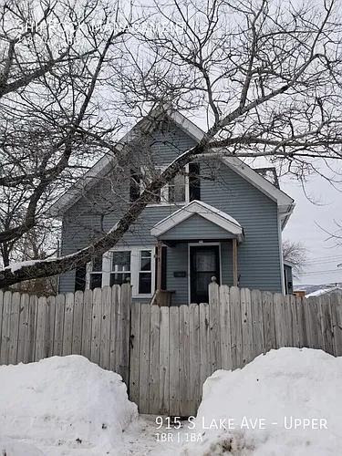 915 S Lake Ave #UPPER Photo 1