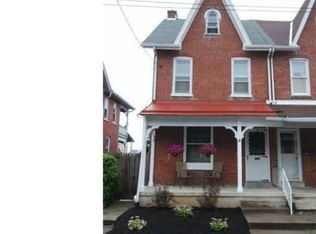 47 E Locust St, Fleetwood, PA 19522