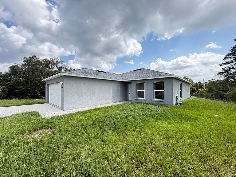 15619 SW 23rd Court Rd — Photo 3