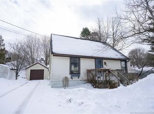 10 5th St, Saint John, NB E2K3L9