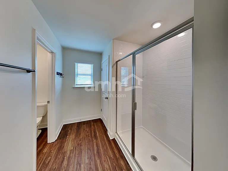 542 Slew Dr — Photo 15