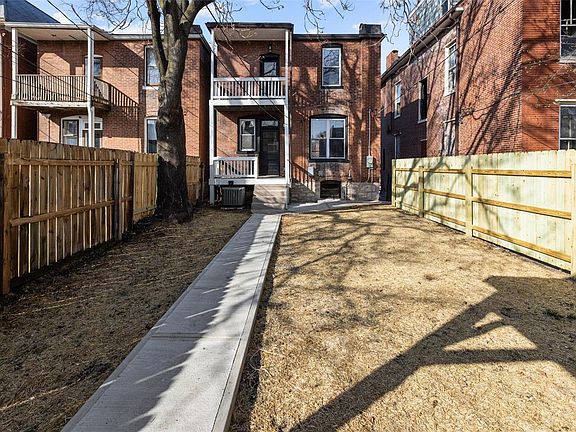 3rd image of 4136 Castleman Ave