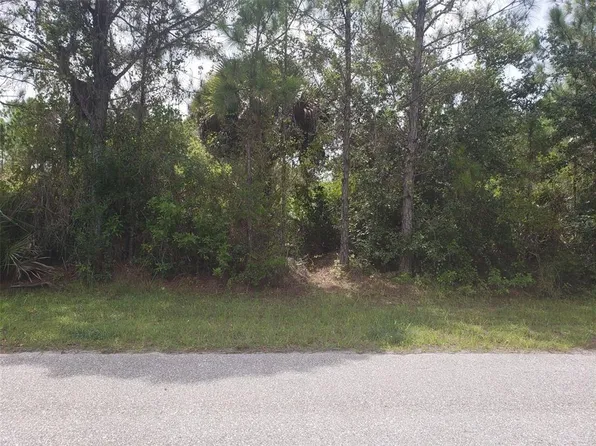 8215 Dittmar St, Port Charlotte, FL 33981