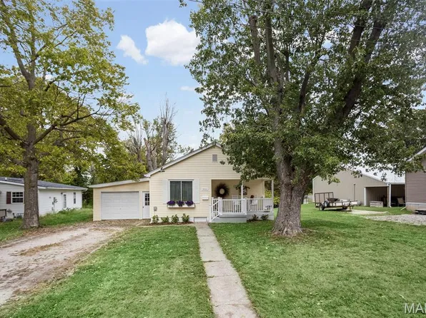 905 Sarah St, Jerseyville, IL 62052