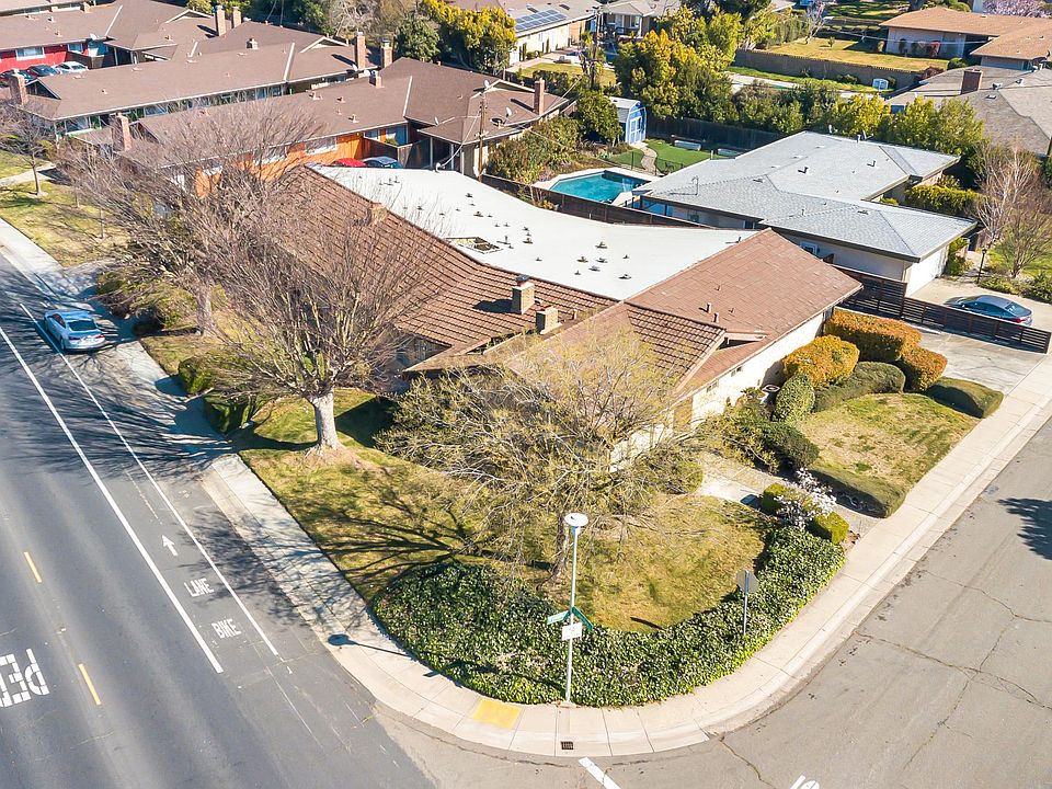 1st image of 5941 S Land Park Dr #2