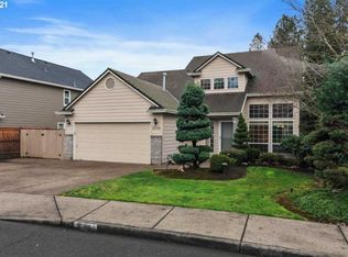 13058 SE Terra Cascade Loop, Happy Valley, OR 97086
