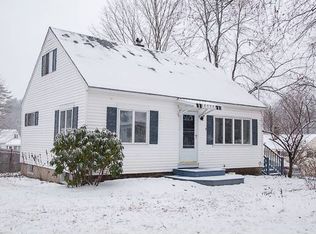 8 Robinwood Ave, Dover, NH 03820