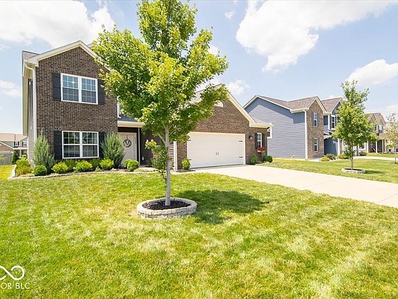 2nd image of 6224 N Cedarwood Dr