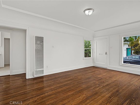 3rd image of 1061 N Minerva Park