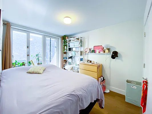 Rented by Highline Residential | media 42