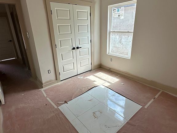 4th image of 218 Lusitano Dr