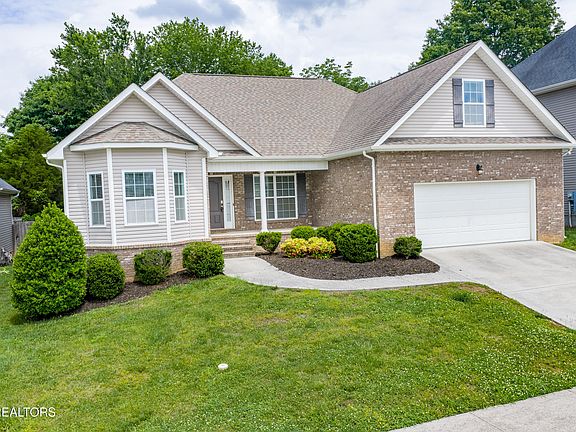 3rd image of 2642 Sweeping Rain Ln