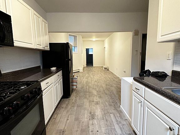 3rd image of 326 60th St