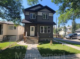 6712 106th St NW, Edmonton, AB T6H2V9