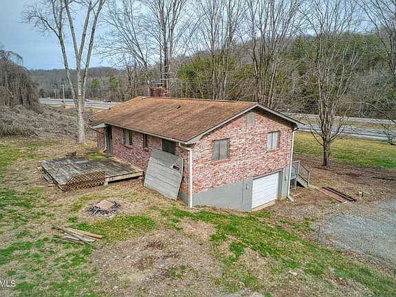 4th image of 6080 Highway 321 N