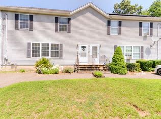 18-18B Kennebec St, Worcester, MA 01606