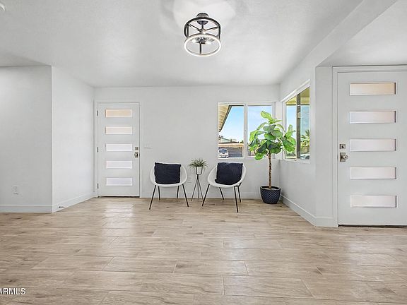 3rd image of 5626 W CAROL Avenue