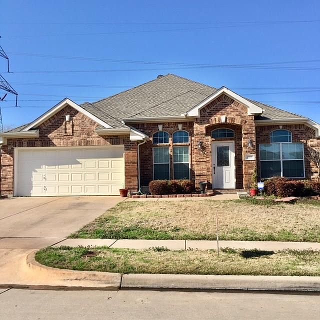 1st image of 1319 Crest Glen Dr