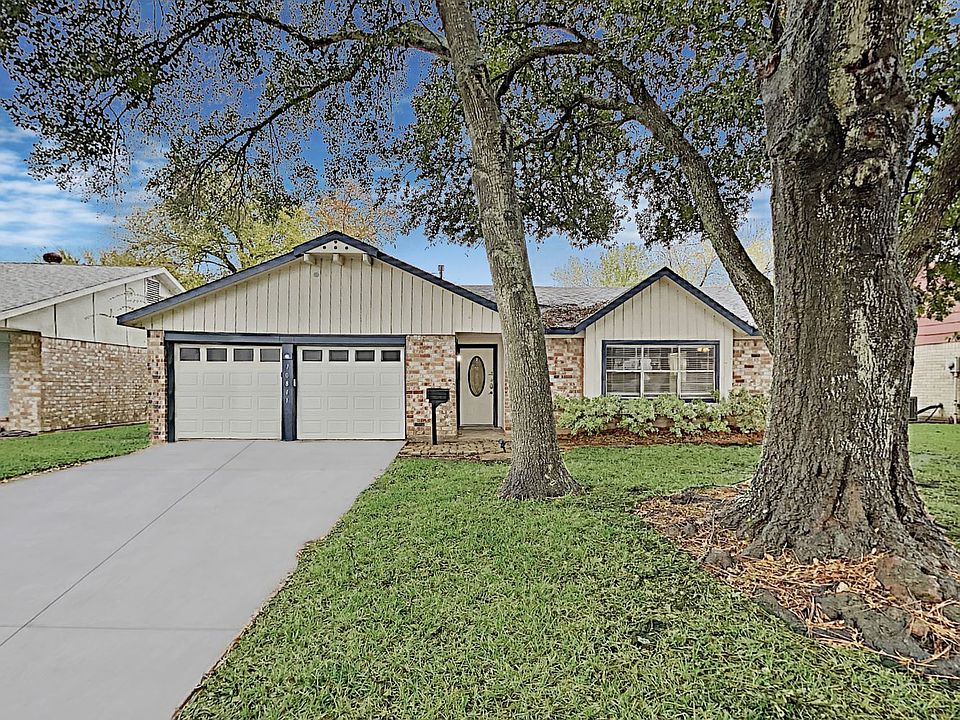 1st image of 10811 Sagetrail Dr
