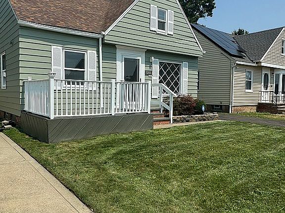 5th image of 9205 Park Heights Ave