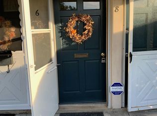 6 Wexford Dr, North Wales, PA 19454