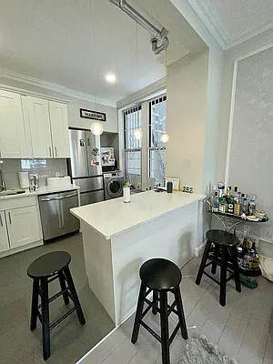 Rented by Universal Realty Group | media 19