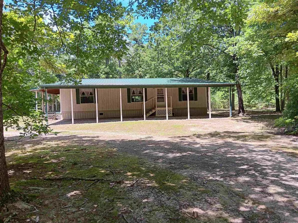 84 Prince Dr, Greers Ferry, AR 72067