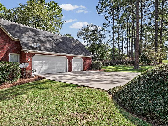5th image of 2217 Wesley Rd