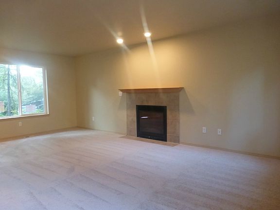 3rd image of 11218 148th Ave NW