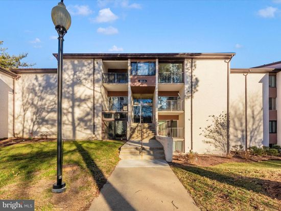 8013 Mandan Rd APT T4, Greenbelt, MD 20770