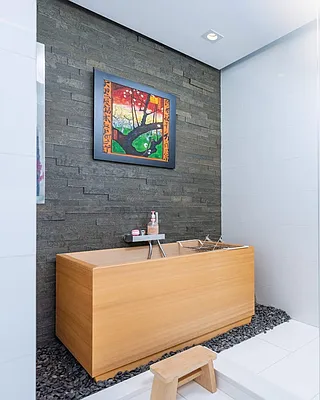 Rented by Modern Spaces | media 9