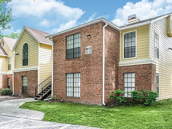 3rd image of 8613 Mallard Reserve Dr Unit 201