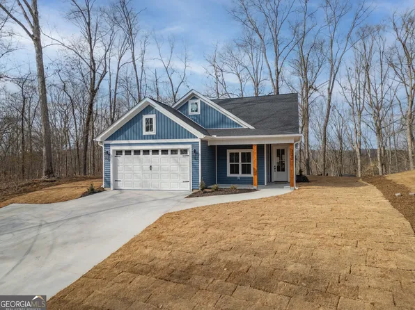 322 Oconee Ave, Westminster, SC 29693