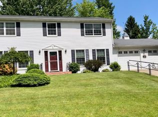 24 Alpine Dr, Apalachin, NY 13732