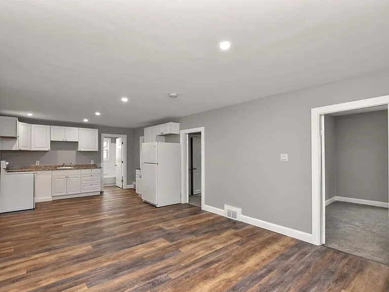 41 Edwards St #1 — Photo 5