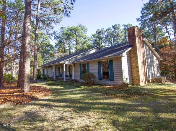 150 Pebble Beach Place, Southern Pines, NC 28387