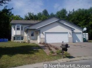 560 6th St SE, Cokato, MN 55321