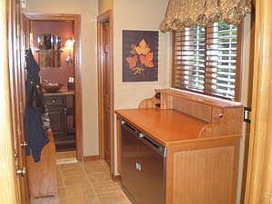 4th image of 50 Westbrook Ln