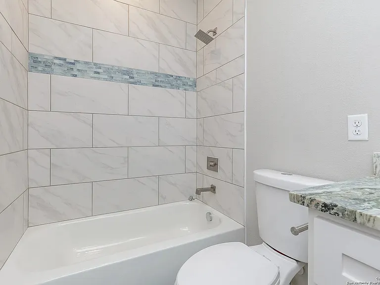 13970 Fortuna Bay Dr — Photo 34