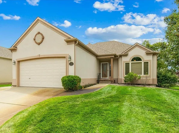 3422 N Sandplum Ct, Wichita, KS 67205